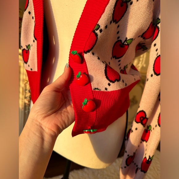 HELLO KITTY X SMAK PARLOUR PINK & RED APPLE CARDIGAN size small - Picture 4 of 13
